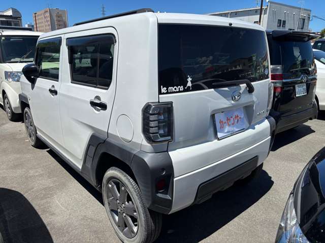 お客様が長く、安心して乗ることができる車を販売することを心がけております。
