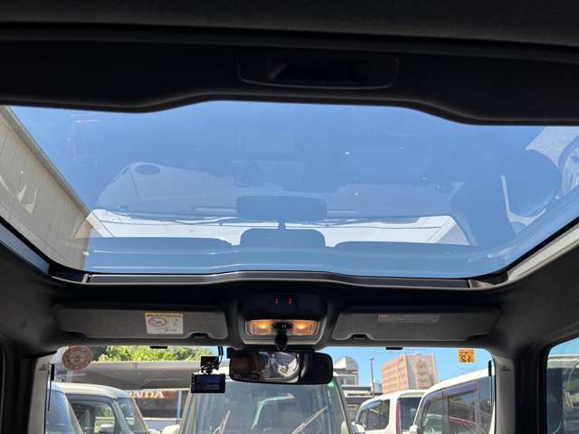 お客様が長く、安心して乗ることができる車を販売することを心がけております。
