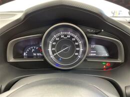 【スピードメーター】メーターがシンプルで見やすく運転しやすいですね！