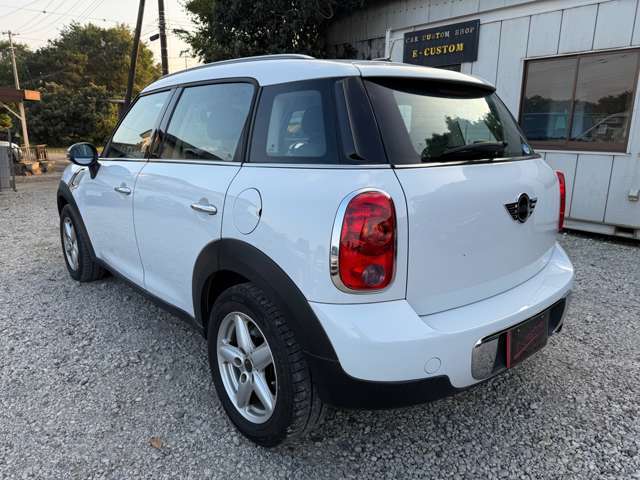 納車等で外出していることもありますので【来店予約】をしていただくとスムーズにご対応出来ます。メールorお電話で受付しております。宜しくお願い致します。