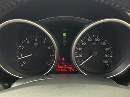 【スピードメーター】メーターがシンプルで見やすく運転しやすいですね！