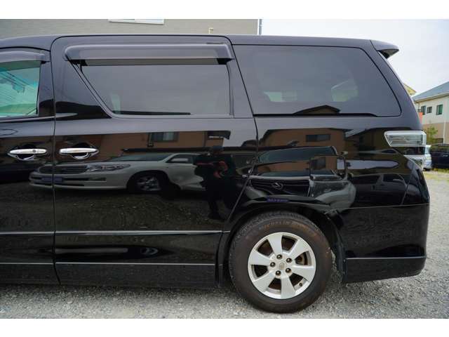 - タイヤ・ホイール - オプションでご希望のスタッドタイヤ・スタッドレス等への変更できます - お気軽にお申し付けください -