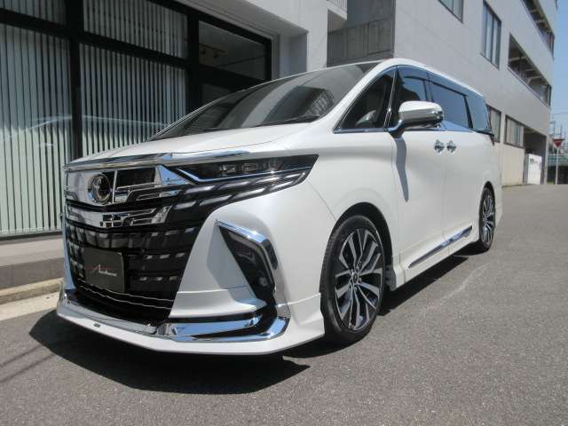 ボディに目立つ傷や凹みはありません