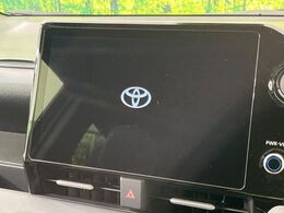 【10.5インチ　ナビ付ディスプレイオーディオ】大画面のディスプレイはAppleCarPlayやAndroidAutoが利用可能。大きな画面でスマホナビアプリ等が利用いただけます♪