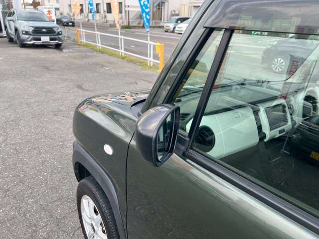 自動車保険（東京海上日動）の代理店でもございます。保険の件も喜んでご相談に乗らしてください。