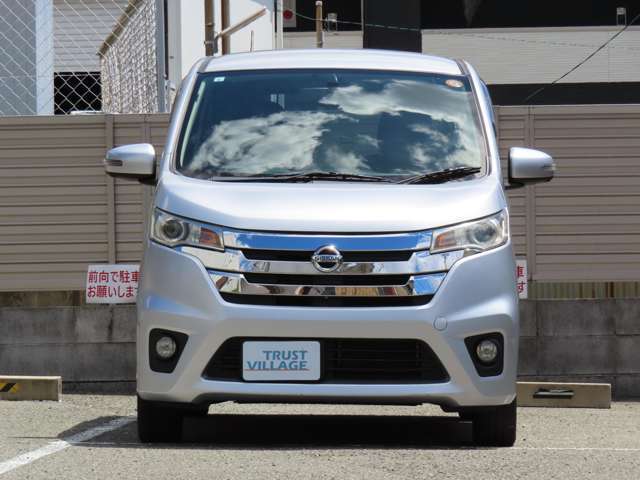 ご閲覧ありがとうございます！当社はレンタカー事業も行っておりますので、気になる車両は試乗も可能です