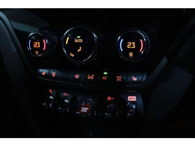 BMWジャパングループがお客様のMINIライフを全力でサポート致します。ご不明な点やお気づきの点などございましたらお気軽にスタッフまでお問合せ下さい。03-5560-3778お電話お待ちしております。