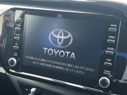 【純正ナビ】人気の純正ナビを装備。オーディオ機能も充実しており、Bluetooth接続すればお持ちのスマホやMP3プレイヤーの音楽を再生可能！毎日の運転がさらに楽しくなります！！