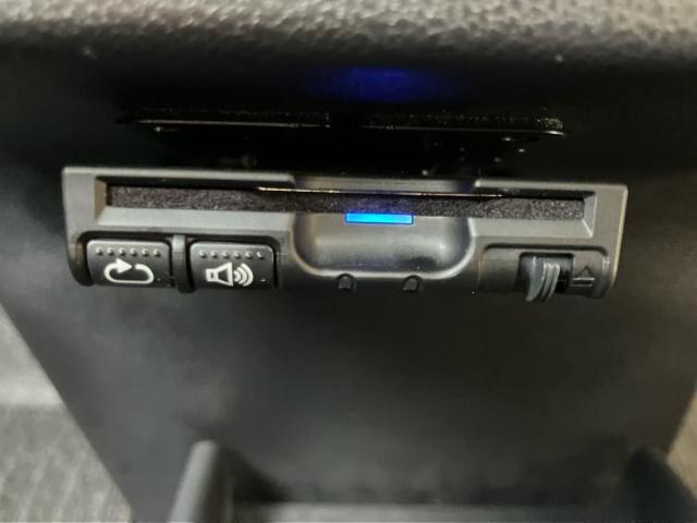 国産車から輸入車まで多様なお客様のニーズのお応えできるように、全国規模で豊富な在庫展開！車のことならWECARSへ！