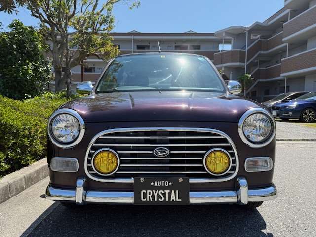 軽自動車購入後　オイル交換2000円税込です　上級グレードのキャッスルオイル　SN/CF  GF-5  5W-30を20L缶にて購入利用　お客様の笑顔の為に！！普通車1L 800円税込。まずは通話料無料ダイアル　0078-6002-871157