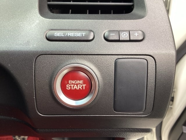 是非一度ご来店くださいませ（＾＾）鈴鹿インターチェンジを降りて信号左折、すぐのところにございます(＾＾)