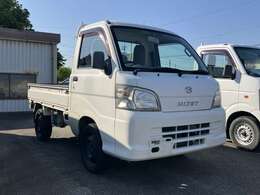 ご購入後の整備・車検・万が一のトラブルにも当社自慢の整備士が『責任』と『自信』を持って、対応させて頂きます！もちろん、お持ちのお車のお悩みもお気軽にご相談ください♪お問合せ・ご来店お待ちしております！