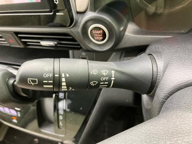 国産車から輸入車まで多様なお客様のニーズのお応えできるように、全国規模で豊富な在庫展開！車のことならWECARSへ！