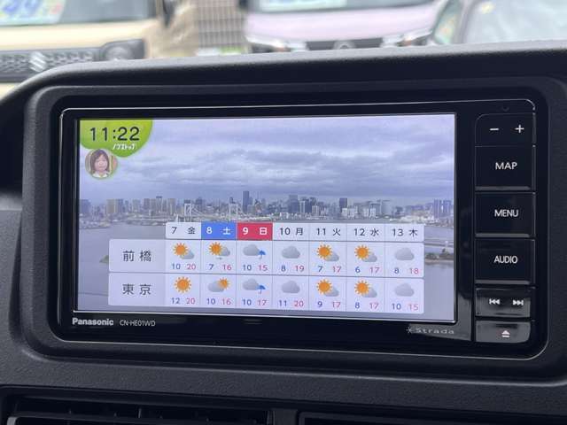 ストラーダメモリーナビ付き♪　テレビも見やすい画質です♪