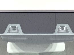 【スズキ　セーフティサポート】走行中に前方の車両等を認識し、衝突しそうな時は警報とブレーキで衝突回避と被害軽減をアシスト。より安全にドライブをお楽しみいただけます。