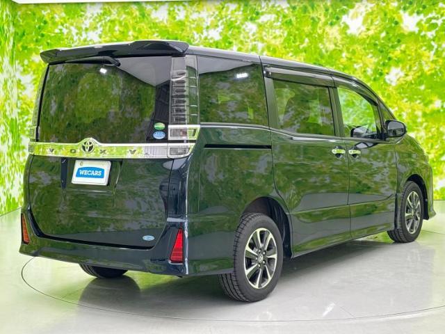 全国に店舗を展開しているのでどこでもお取り寄せが可能です！この車が気になるけど遠方だから・・・と諦める必要はありません！※別途陸送費が必要です。
