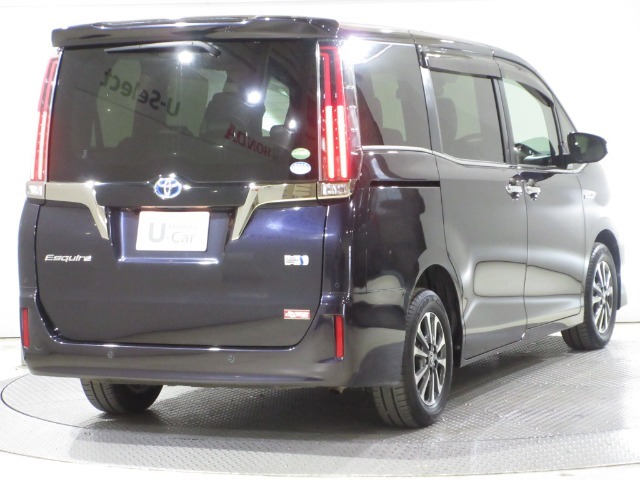 ボディクリーニング後、愛車をピカピカの状態へ保護するコーティング「ブライトパック」がおススメです！水垢がつきにくく、手入れがしやすくなりますよ！いつも愛車をきれいにしておきたい方におススメです。