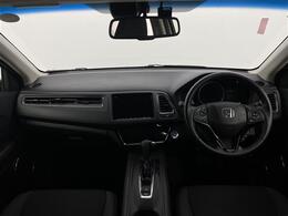 【インパネ全体】全方位で視界が広く、高い目線で運転もしやすいです！