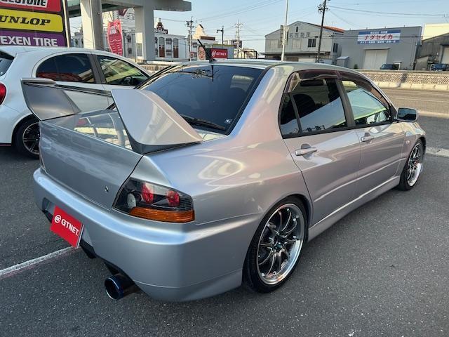 このお車と一緒に思い出を作りたい、そう思っていただける1台です。