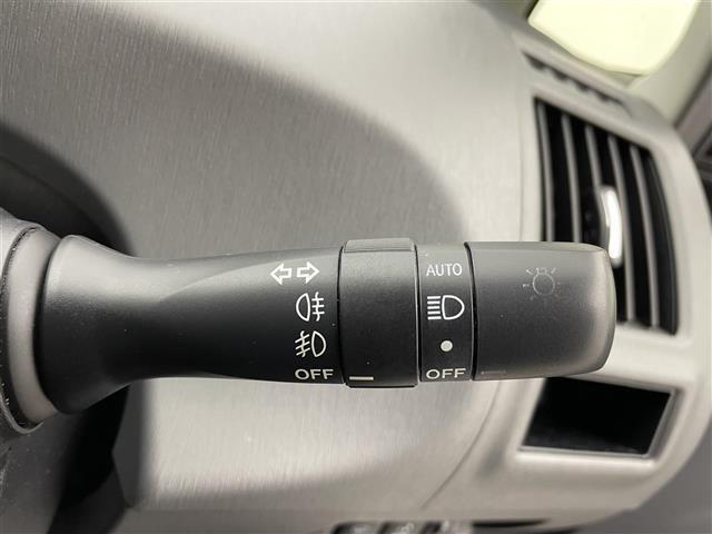 【運転席操作部】快適なドライブを楽しむための機能が装備されています！運転席から触れるので、使いやすいです！除菌プランいれていただくと、さらに清潔で安心していただけます！