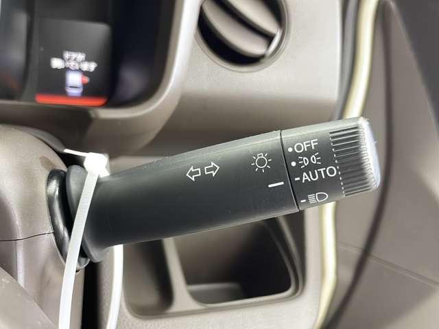 【運転席操作部】快適なドライブを楽しむための機能が装備されています！運転席から触れるので、使いやすいです！除菌プランいれていただくと、さらに清潔で安心していただけます！