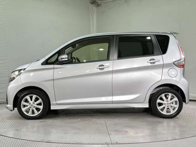 全く同じお車に再び出会うことはできません。少しでも気になるお車がございましたら、すぐにお電話かメールにてお問合せ下さい。