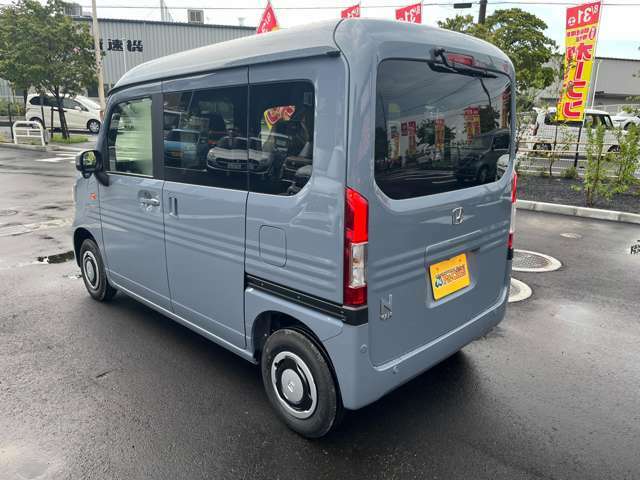 人気の登録済・届出済未使用車やおすすめ中古車を展示中！！各社メーカーの人気の軽自動車・小型車・普通車・大型車まで高須自動車にお任せ下さい！！日々新しい展示車両が続々入荷中です！！