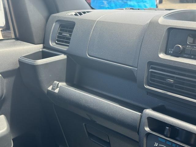 車両の詳細や状態に付きましてはスタッフまでお気軽にお問い合わせください。