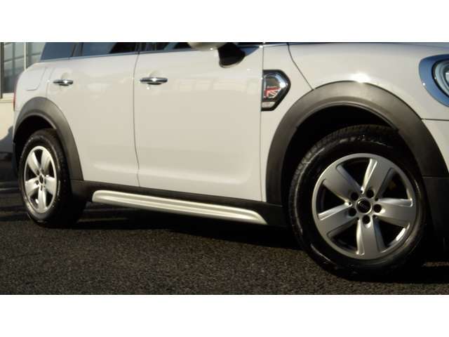 ■特典7■入庫順に全車鑑定（第3者評価）を実施しています■現車を見ずに画像だけでも安心してお買い上げいただいています■鑑定とは、プロの鑑定師が中古車の車両状態を鑑定するサービスです■