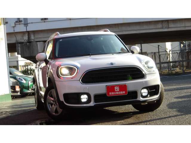 ■特典6■入庫時、1台1台エンジン、オーディオ等電装部品、エアコンの効き具合等、トータチェック後、当社の基準をクリアしたお車のみを厳選して展示しています■だから自信をもってお客様におススメできます■