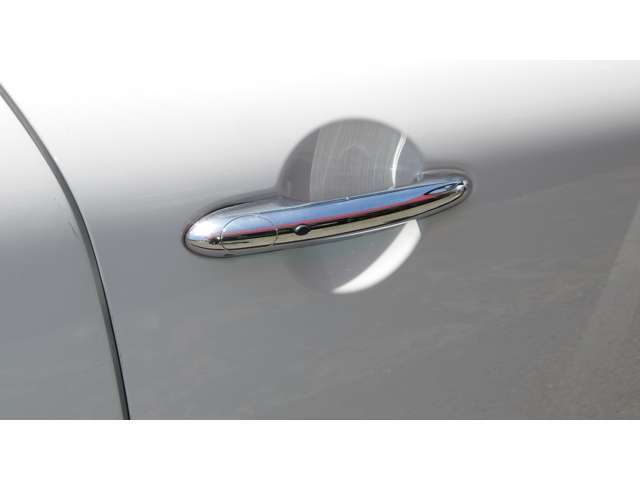 ■特典8■新車、中古車の購入はもちろん、買取り、車検、一般整備、板金塗装に任意保険、レンタカーまでお車のことは何でもお任せください■他店で購入したお車も気軽にご利用ください■