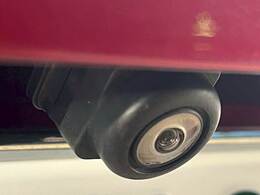 【バックモニター】装備で駐車が苦手な方も安心です！