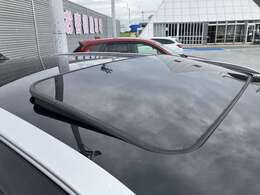 当店は新車販売・中古車販売・車検・整備・鈑金塗装・用品販売・自動車保険を取扱い、カーライフの総合店舗です。