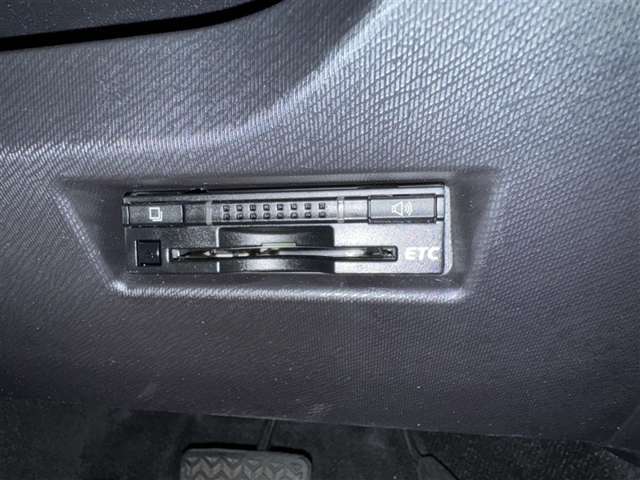 ETCなら高速道路をスイスイと通過！高速道路を利用してみんなで遠くまでドライブ！