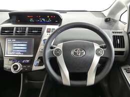視界も広々で見晴らしの良い運転しやすいコックピットです。