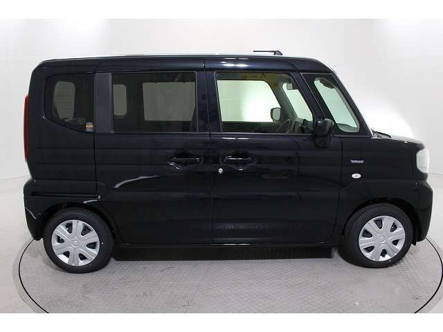 【軽の森泉北店】に掲載されていないお車でも、ご希望の車種やお好みの色・グレードを仰って頂いたらお取り寄せも可能です！ お気軽にご相談下さいませ★