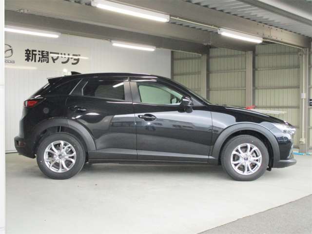 車両についての詳しいコンディション等、お気軽にお問い合わせください。