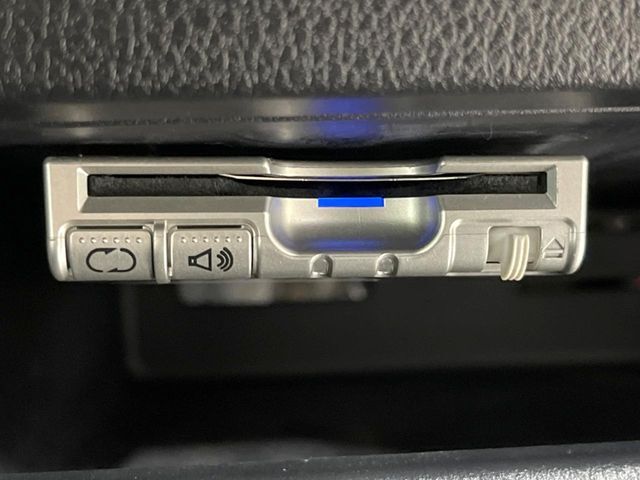 【ETC】高速道路の料金所をストレスなく通過！話題のスポットやサービスエリアに多い「スマートIC」利用時は必須のアイテムです。当店でセットアップを実施、ご納車当日からすぐにご利用いただけます！