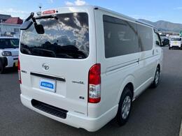 全国に店舗を展開しているのでどこでもお取り寄せが可能です！この車が気になるけど遠方だから・・・と諦める必要はありません！※別途陸送費が必要です。