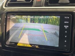 【バックカメラ】駐車時に後方がリアルタイム映像で確認できます。大型商業施設や立体駐車場での駐車時や、夜間のバック時に大活躍！運転スキルに関わらず、今や必須となった装備のひとつです！