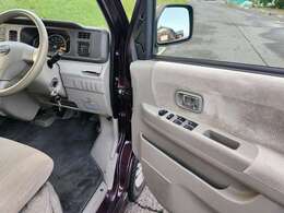 不在の時もございますので、ご来店される間にご連絡を頂けると幸いです。車内の閲覧や詳細などをご説明させていただきます！