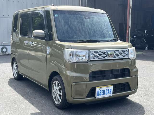 全高が高く軽自動車の中でも人気なお車です！