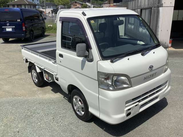 国家資格整備士2名常駐！！安心の実績と技術で、整備・修理・車検等対応いたします！！