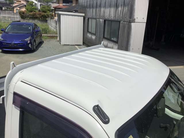 当店在庫車両のご閲覧を頂き、誠に有難うございます。当社では自社の整備工場を完備しており、ご納車前にしっかり点検、整備させていただいております。