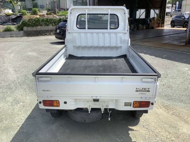 南関ICより車で10分！！常時在庫40台程度そろえております！！高品質な車から安くてお買い得な車まで幅広く取り揃えております！！