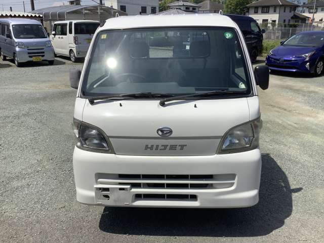 当社は納車前整備こだわってます！！安心してお乗り頂けるように、国家資格を持った整備士が多数の項目をチェックします！！