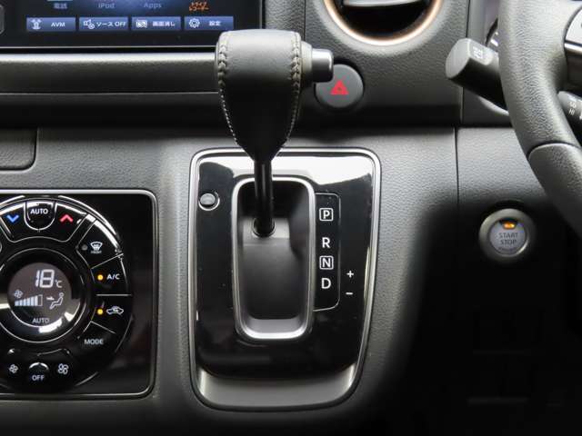 ☆インパネシフトは運転姿勢を崩さずにシフトチェンジが行えます☆