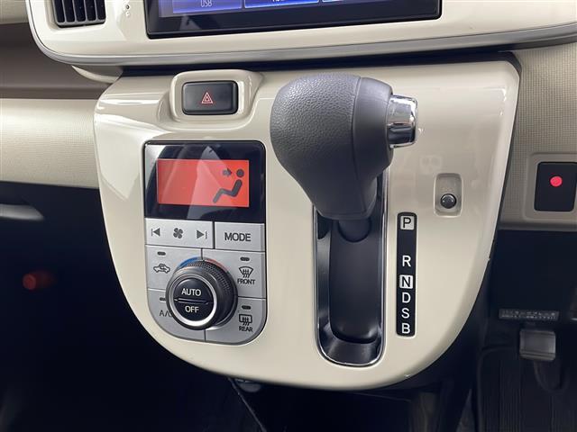 【シフトレバー】シフトも操作しやすく快適なドライブを楽しんでいただけます！