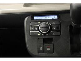 オートエアコン装備ですので、とっても快適！