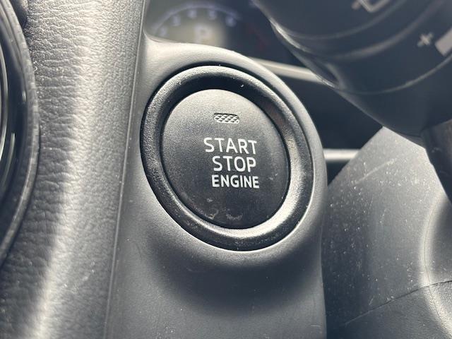 せっかく見つけたお気に入りの1台を遠いからとあきらめてほしくない！遠方でも陸送納車承れます。